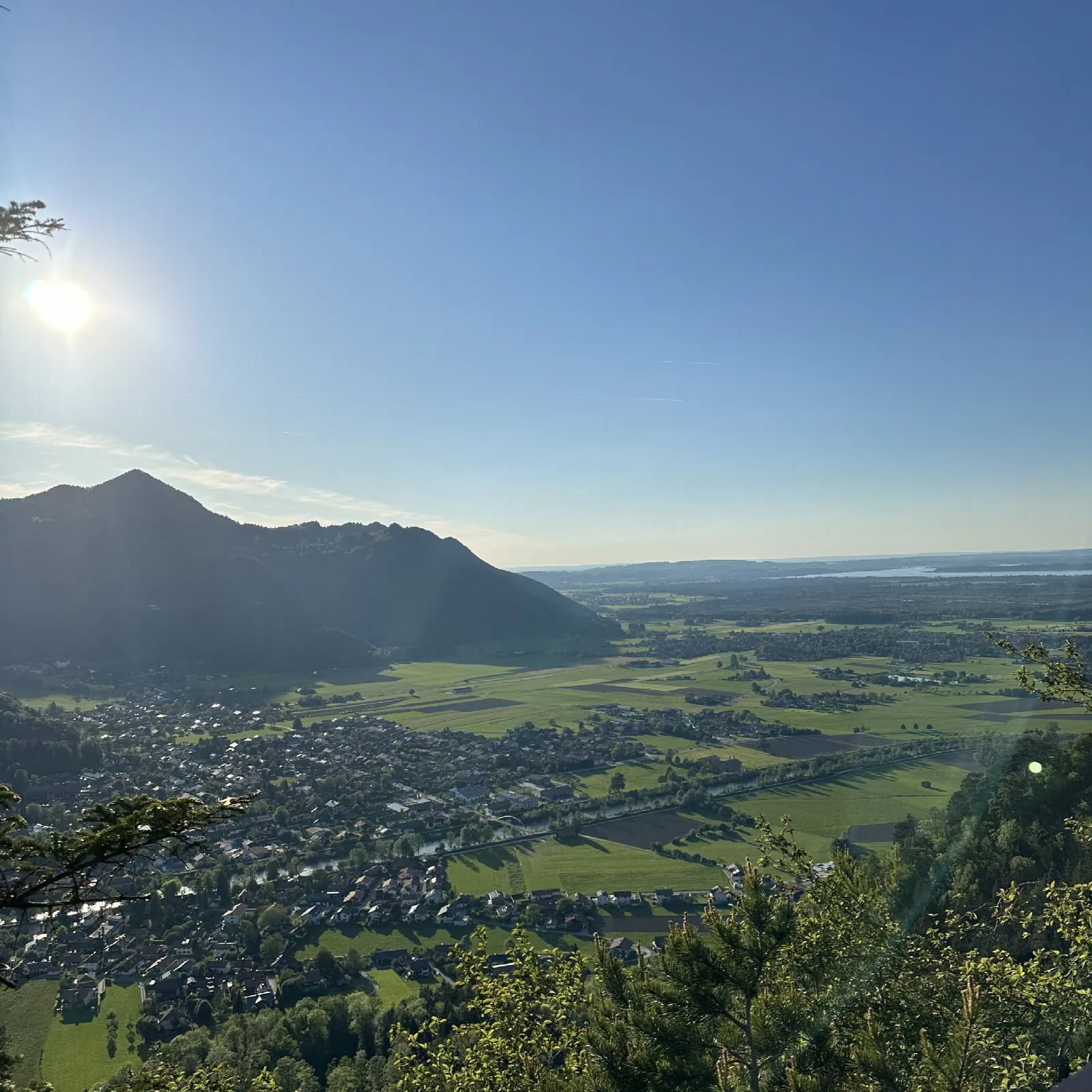 Bergpanorama über dem Voralpenland