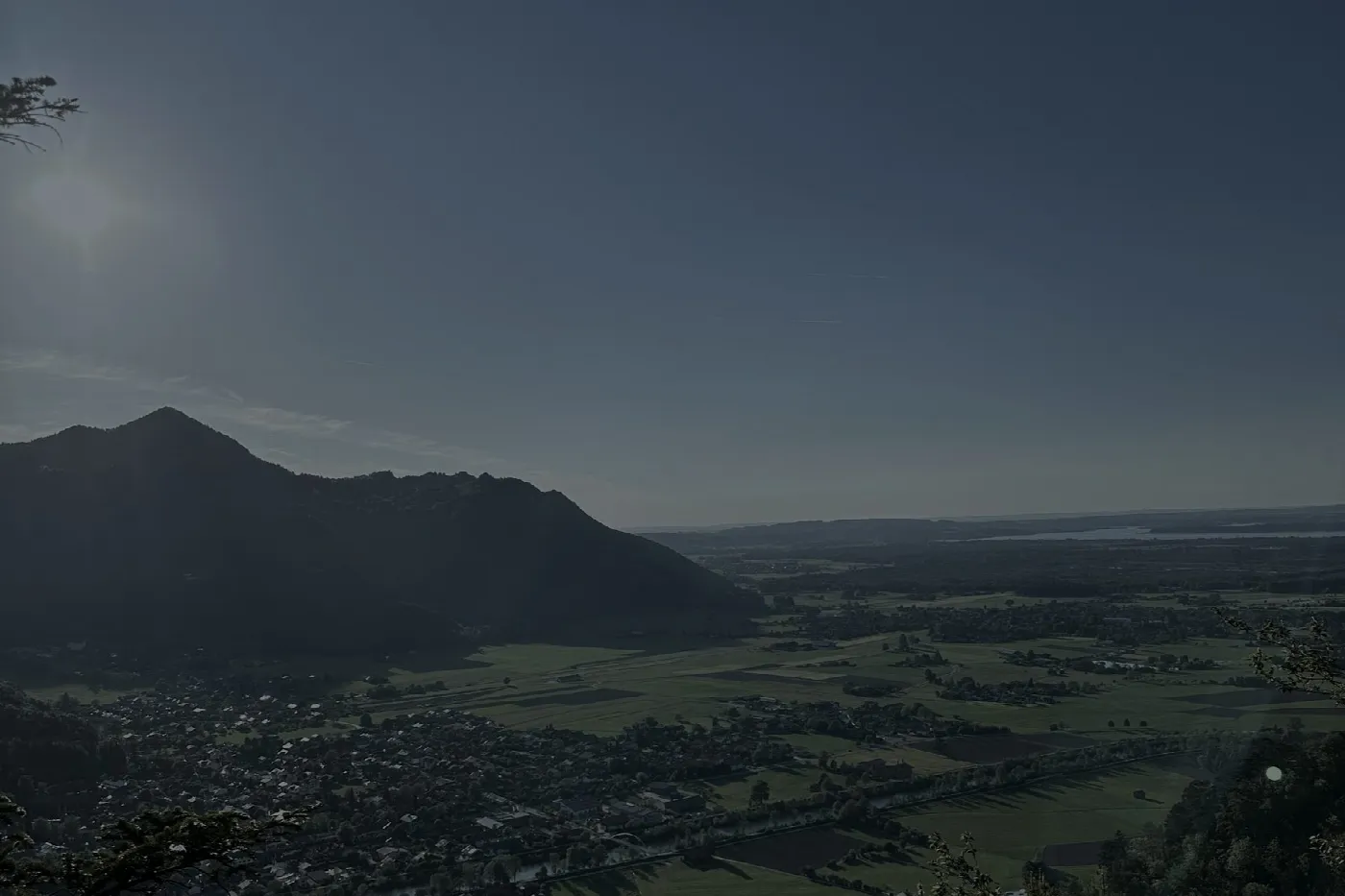 Blick ueber das Chiemgauer Voralpenland